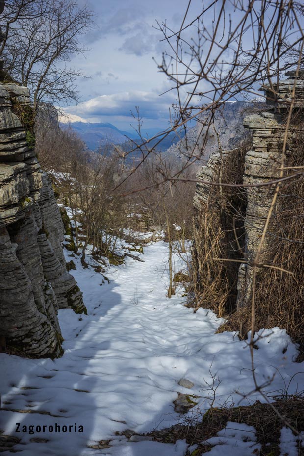 Zagorohoria in snowGreece